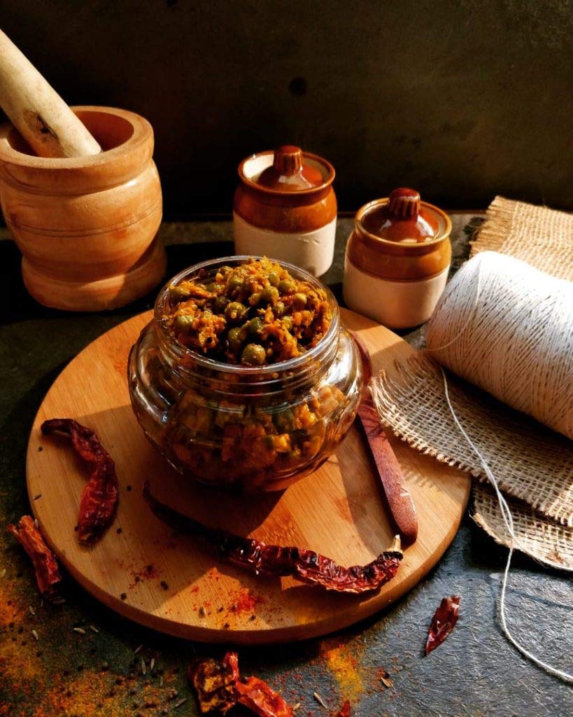 Kair ka Achar (Caper Berry Pickle)