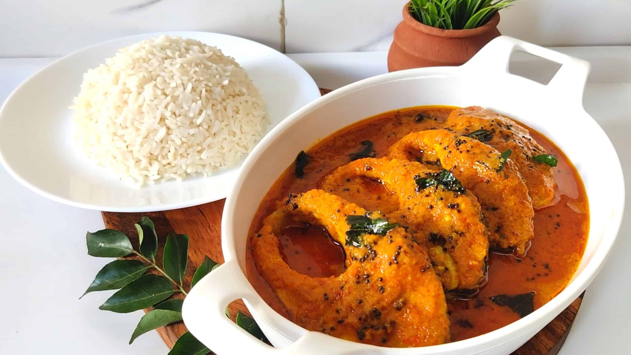 Meen Kulambu and Rice