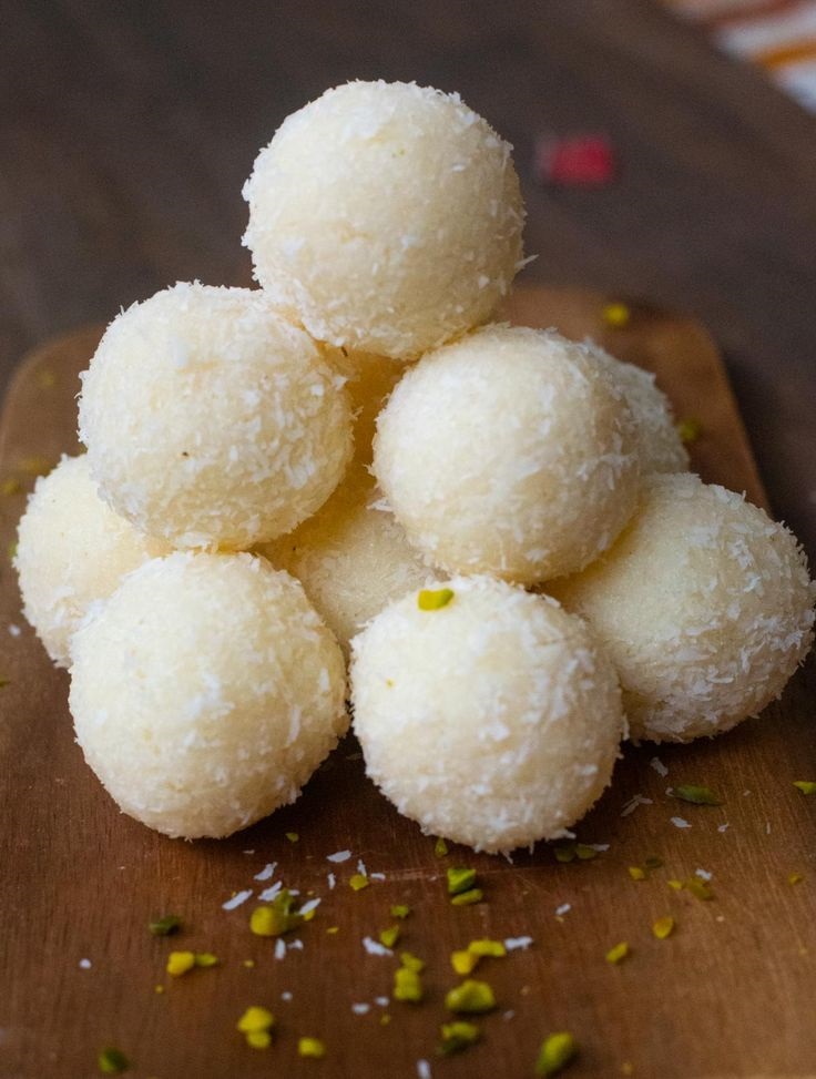 Fresh Coconut Ladoo