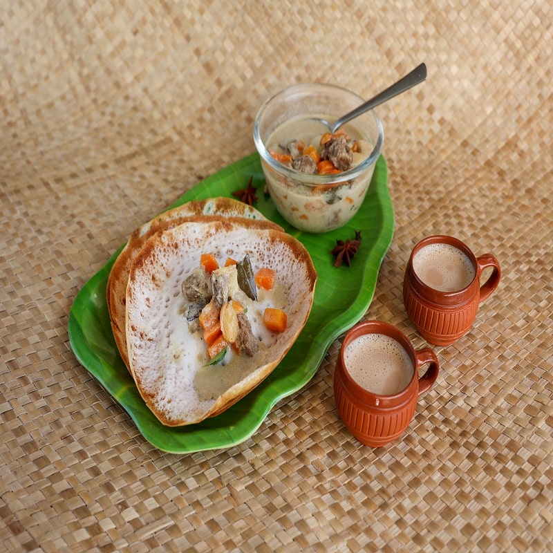 Velleappam & Chicken Curry