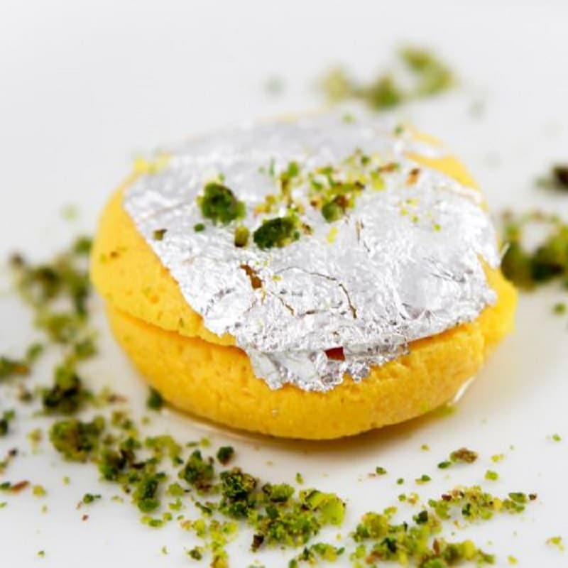 Malai Sandwich Kesar