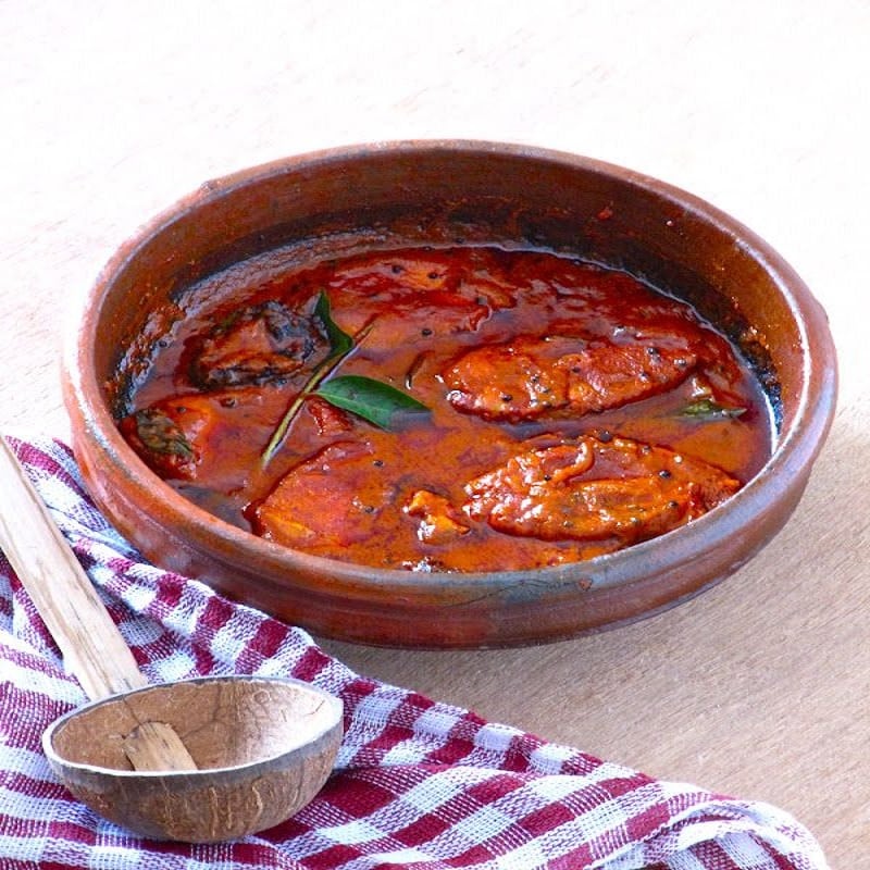 Sindhi Style Masaledar Fish & Chapati