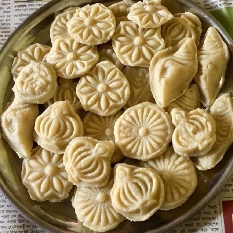 Nolen Gurer Sandesh