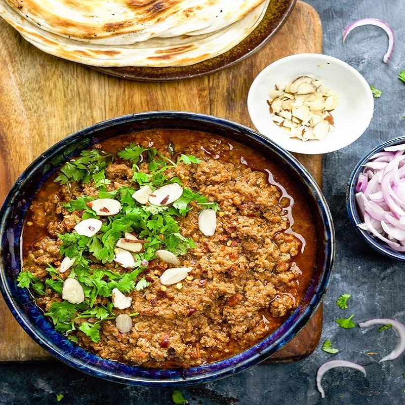 Mutton Kheema & Rotis
