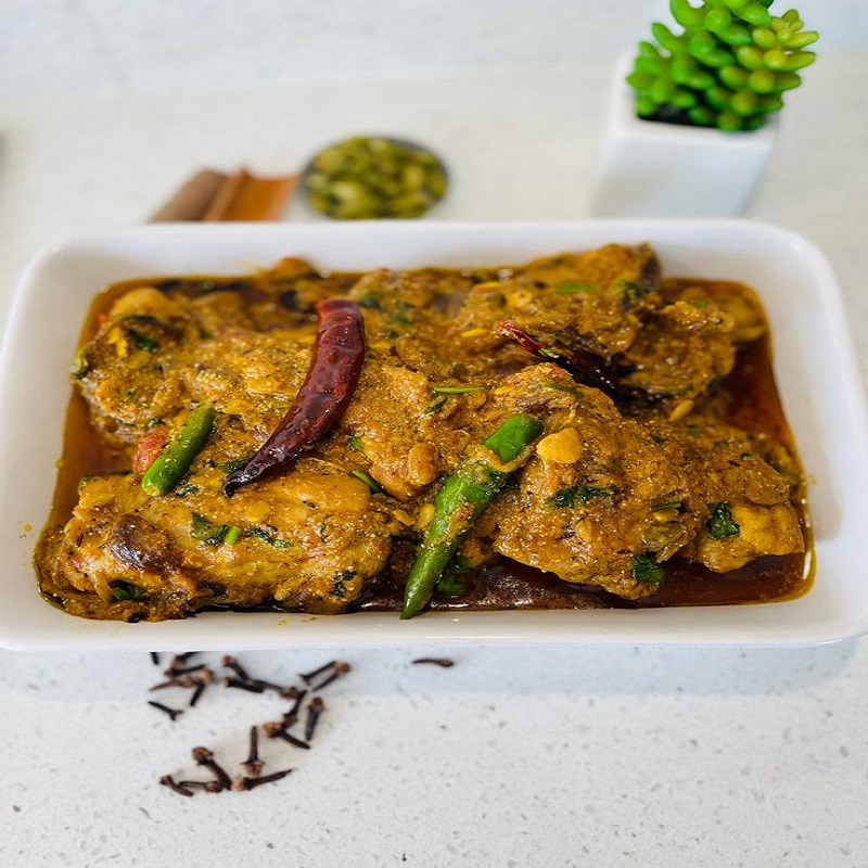 Khadha masala chicken combo