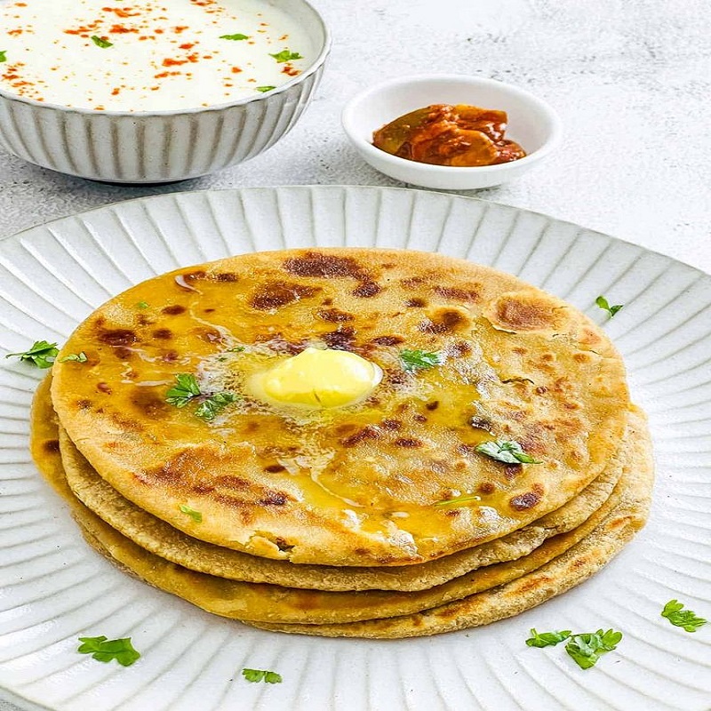 Aloo Pyaaz Paratha