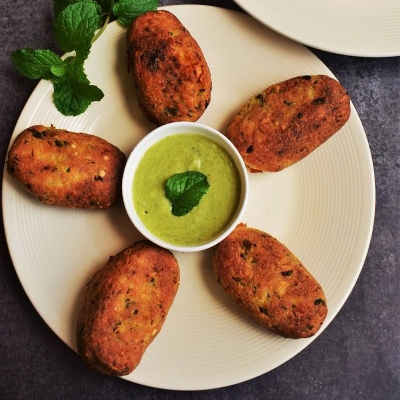 Paneer Rolls & Sabudana Khichdi