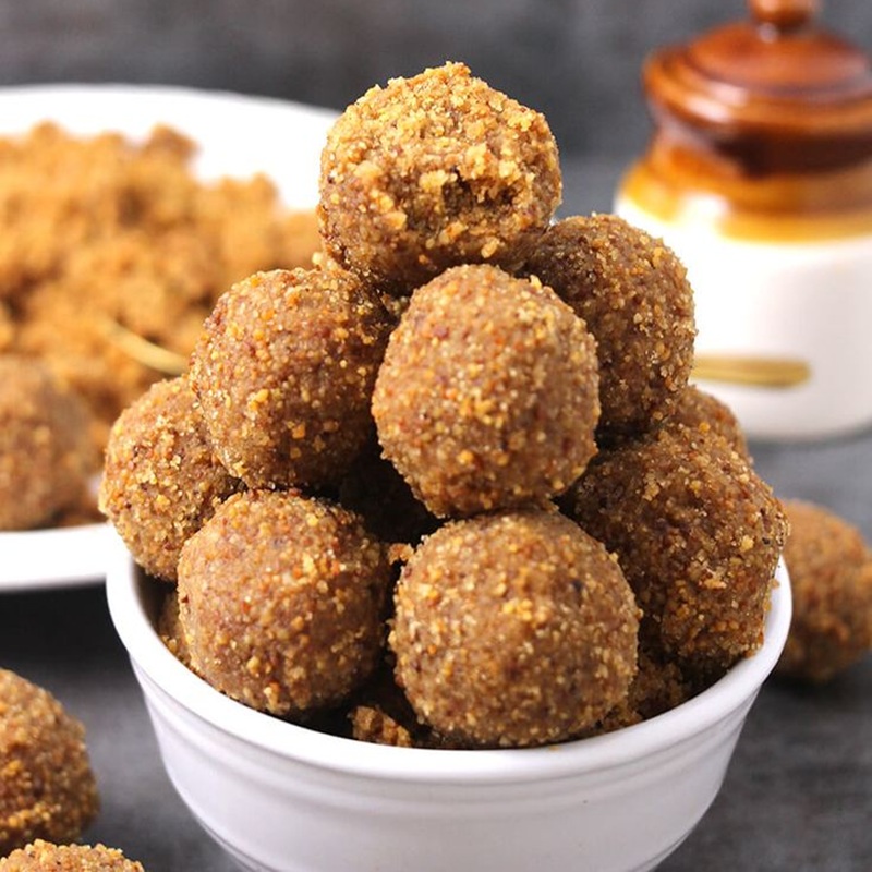 Dink Ladoo