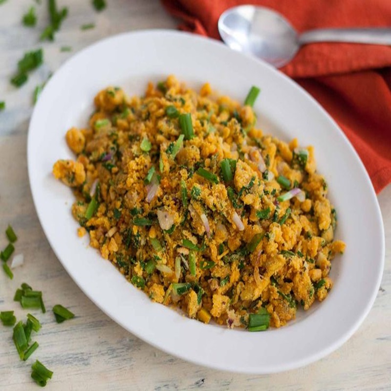 Vaatli Dal Besan & Chapatis
