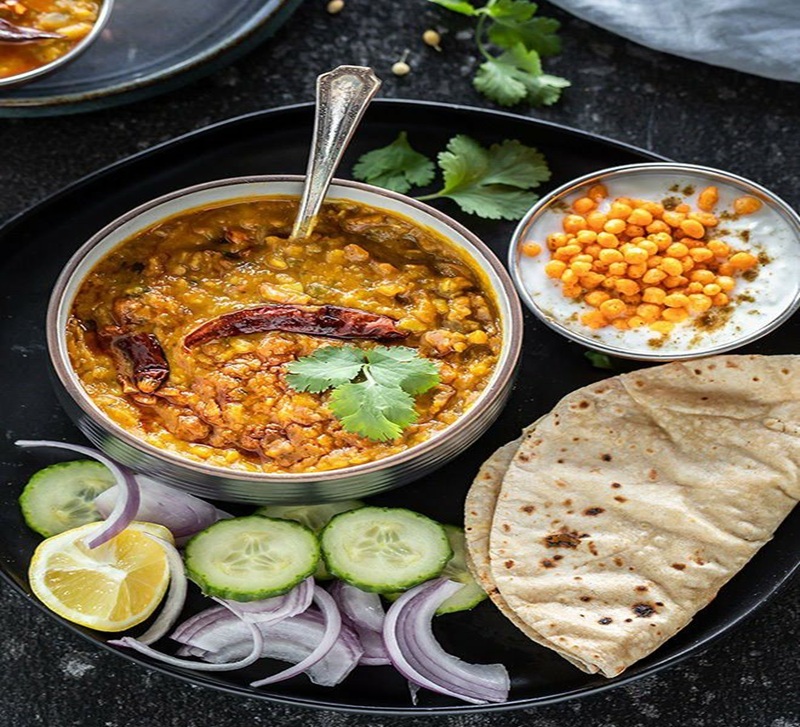 Toori Chana Dal & Chapatis