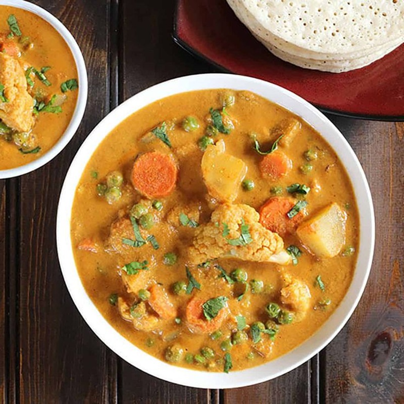 Mixed Vegetable Korma & Puri
