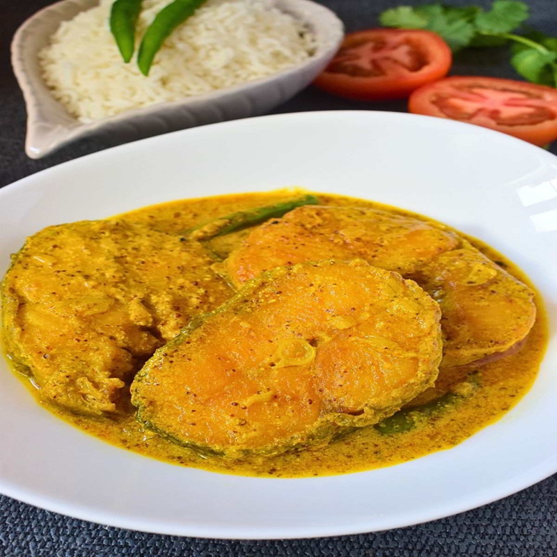 Shorshe Jhal (Bengali Mustard Fish Curry)