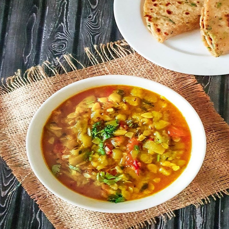 Turai Sabzi & Khoba Roti