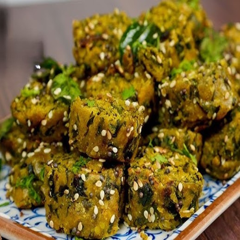 Palak Methi Muthiya