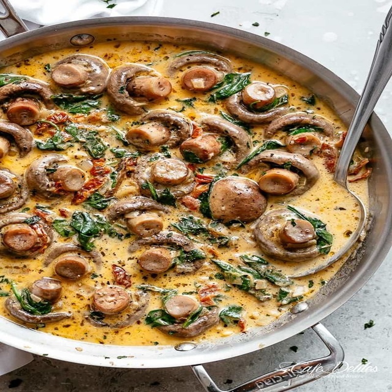 Butter Garlic Mushroom & Pav
