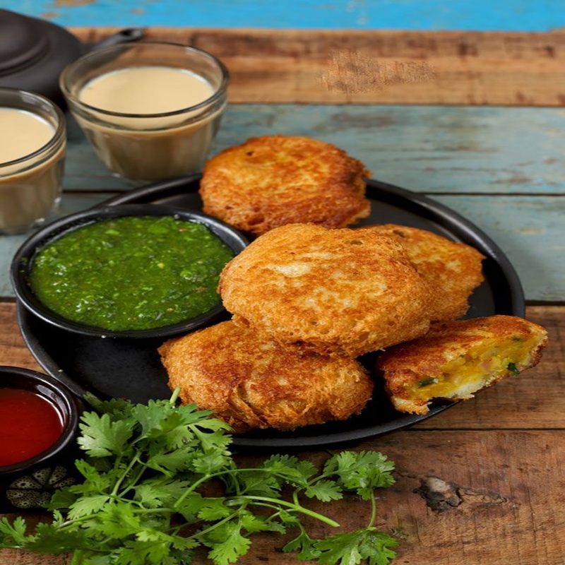 Aloo Bread Roll