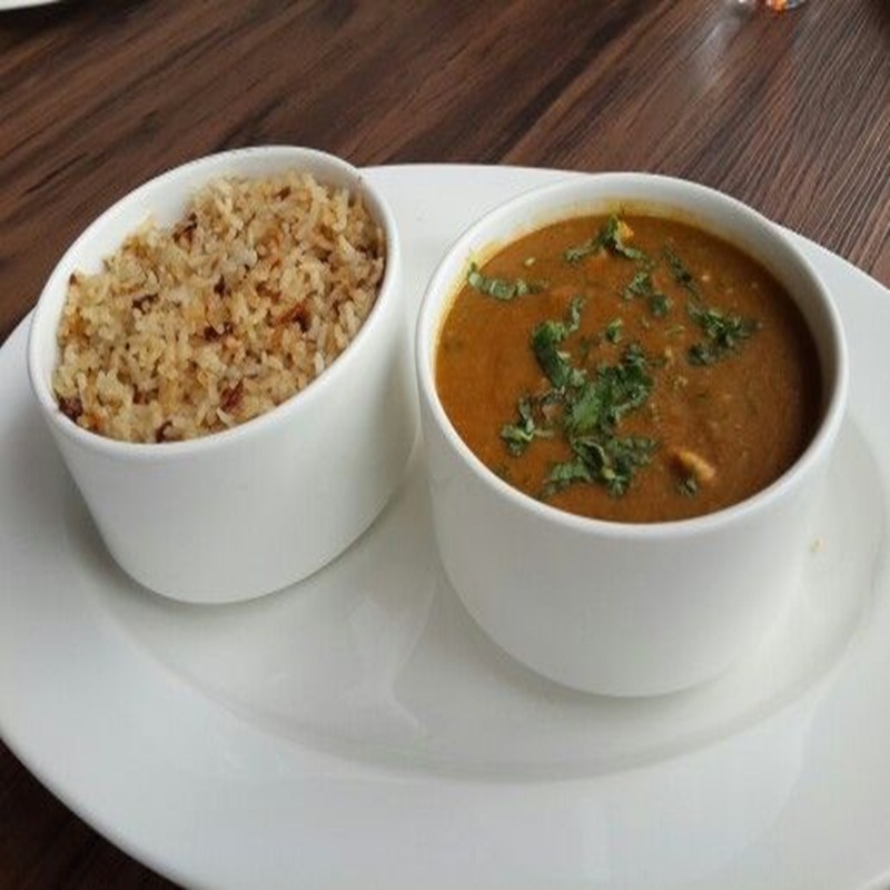 Chicken Dhansak & Brown Rice