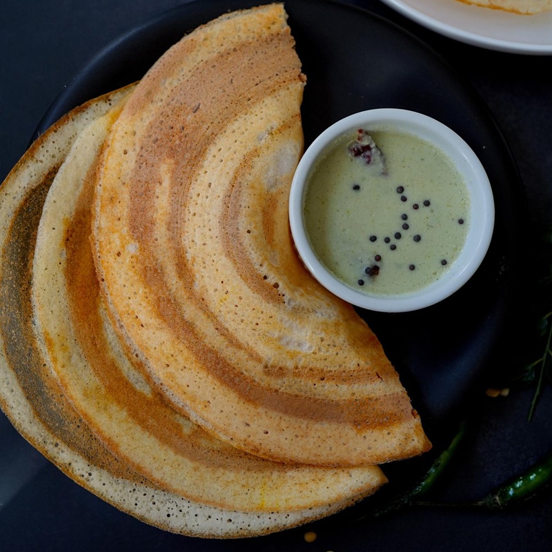 Mix Dal Dosa & Chutney