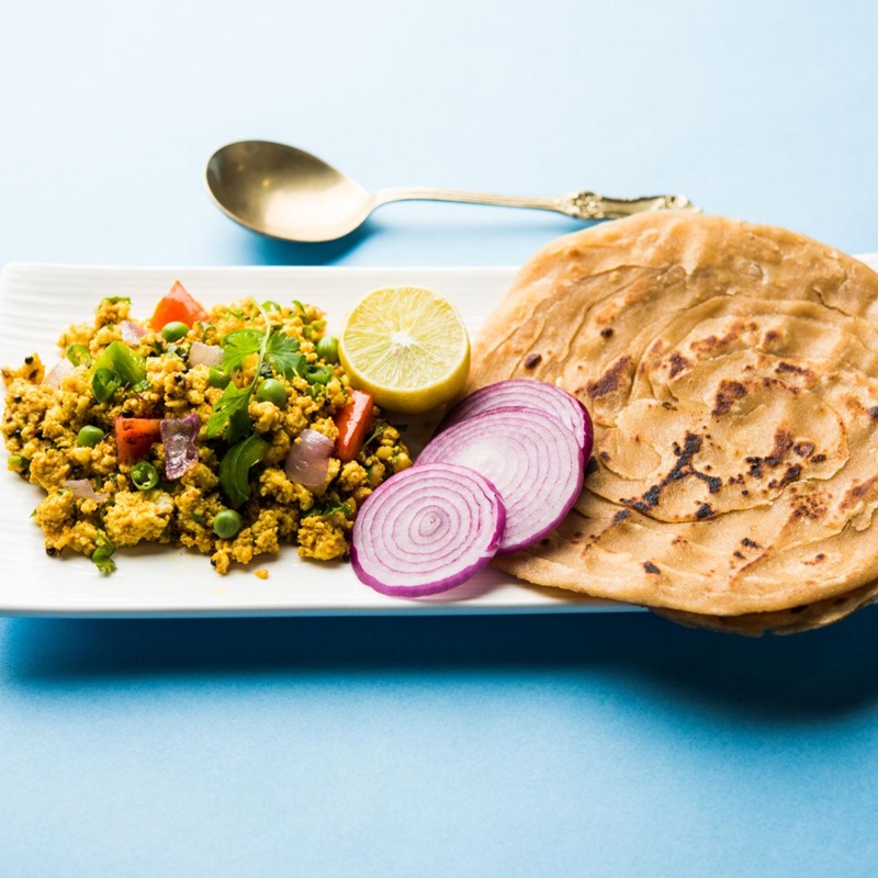 Paneer Bhurji & Laccha Paratha