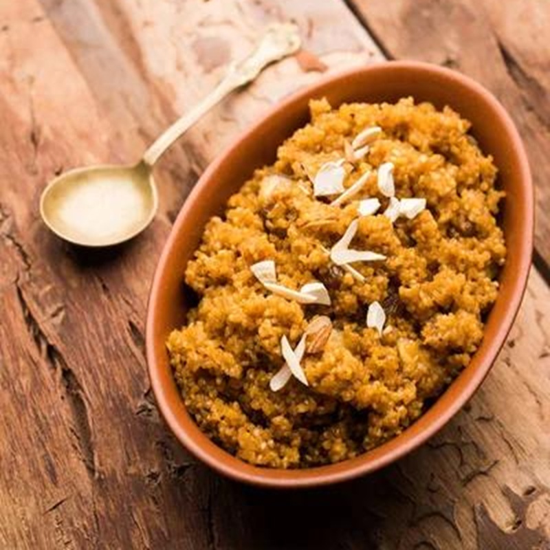 Fada Lapsi (Broken Wheat Halwa)